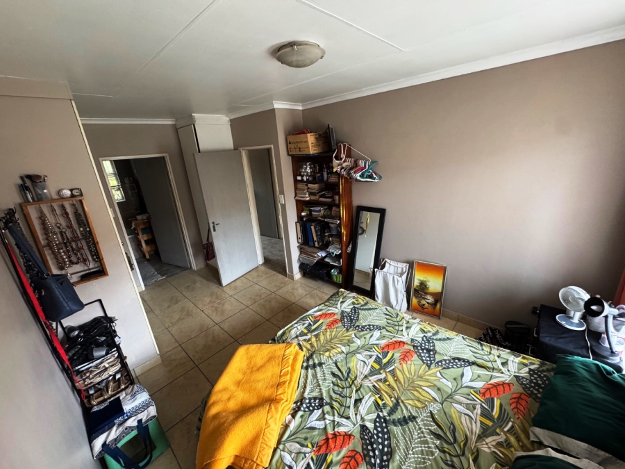 2 Bedroom Property for Sale in Sinoville Gauteng
