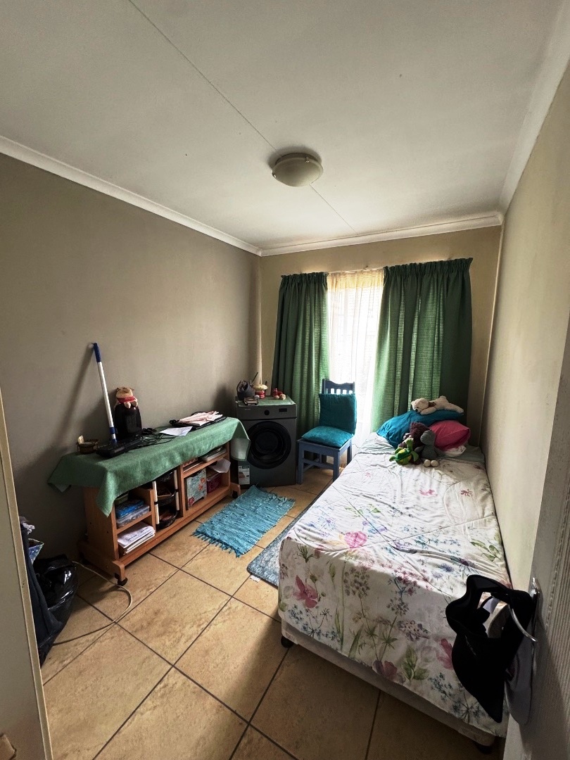 2 Bedroom Property for Sale in Sinoville Gauteng