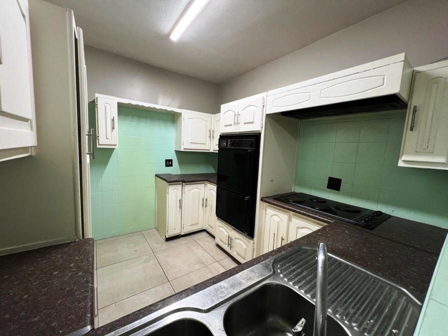 3 Bedroom Property for Sale in Wonderboom Gauteng