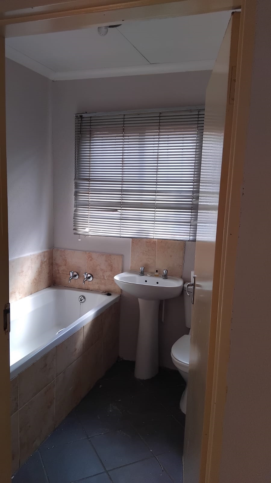To Let 3 Bedroom Property for Rent in Soshanguve VV Gauteng