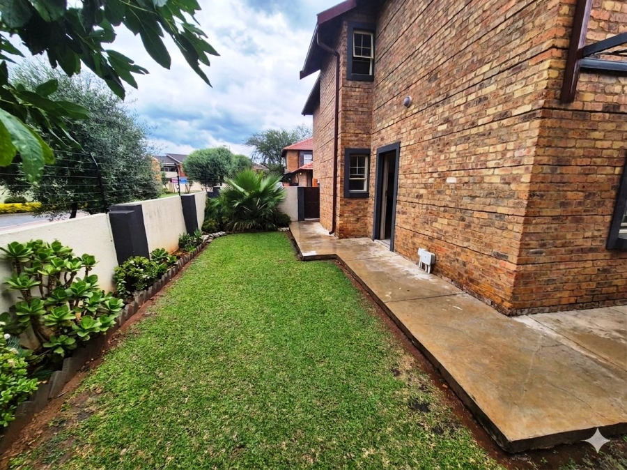 4 Bedroom Property for Sale in Montana Tuine Gauteng