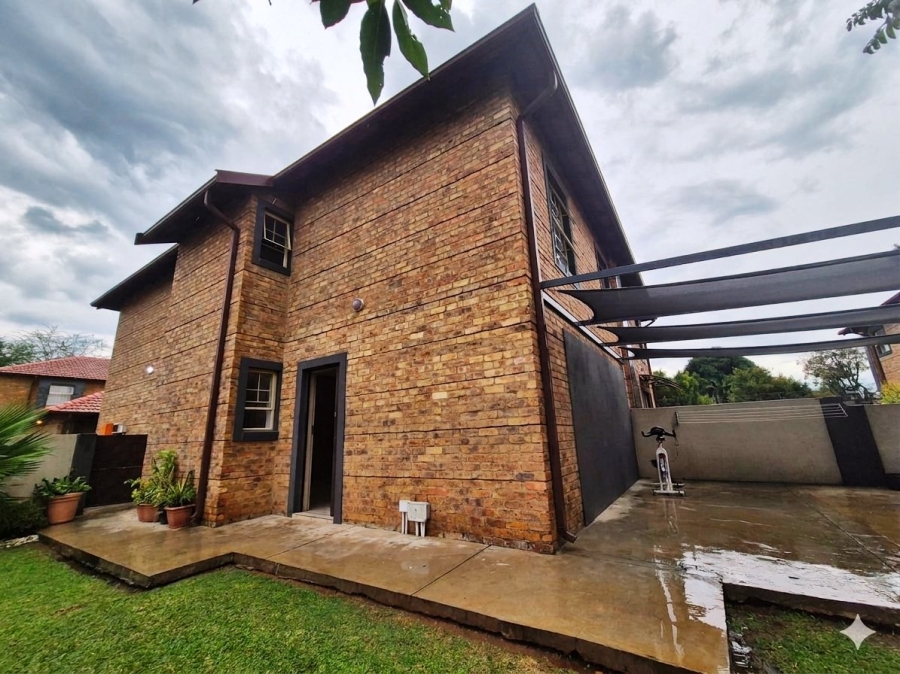 4 Bedroom Property for Sale in Montana Tuine Gauteng