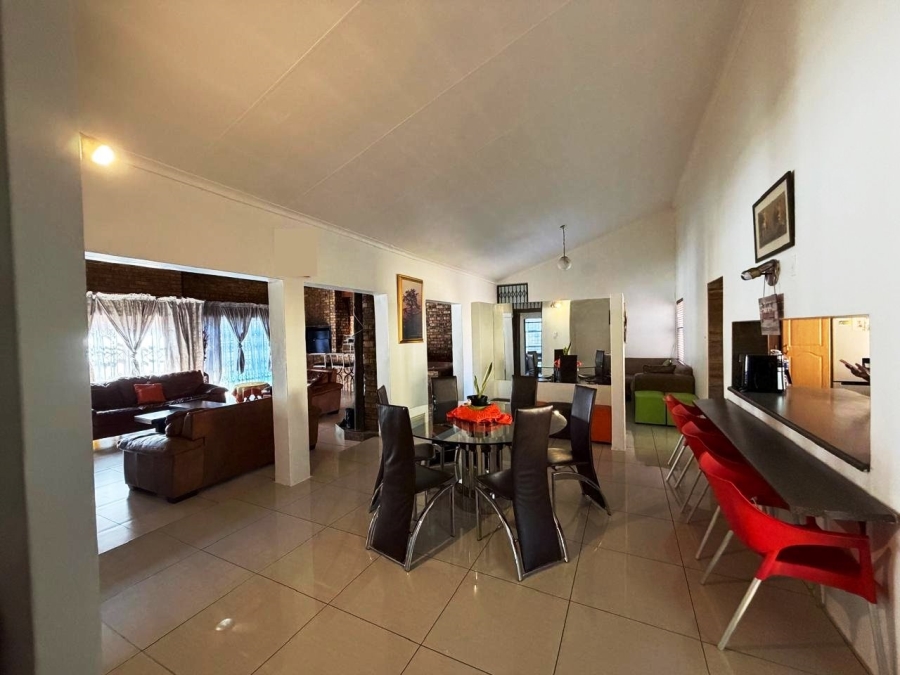 4 Bedroom Property for Sale in Theresa Park Gauteng