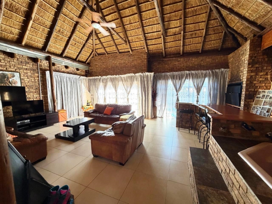 4 Bedroom Property for Sale in Theresa Park Gauteng