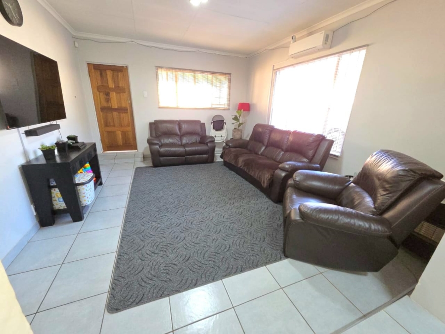 To Let 3 Bedroom Property for Rent in Villieria Gauteng