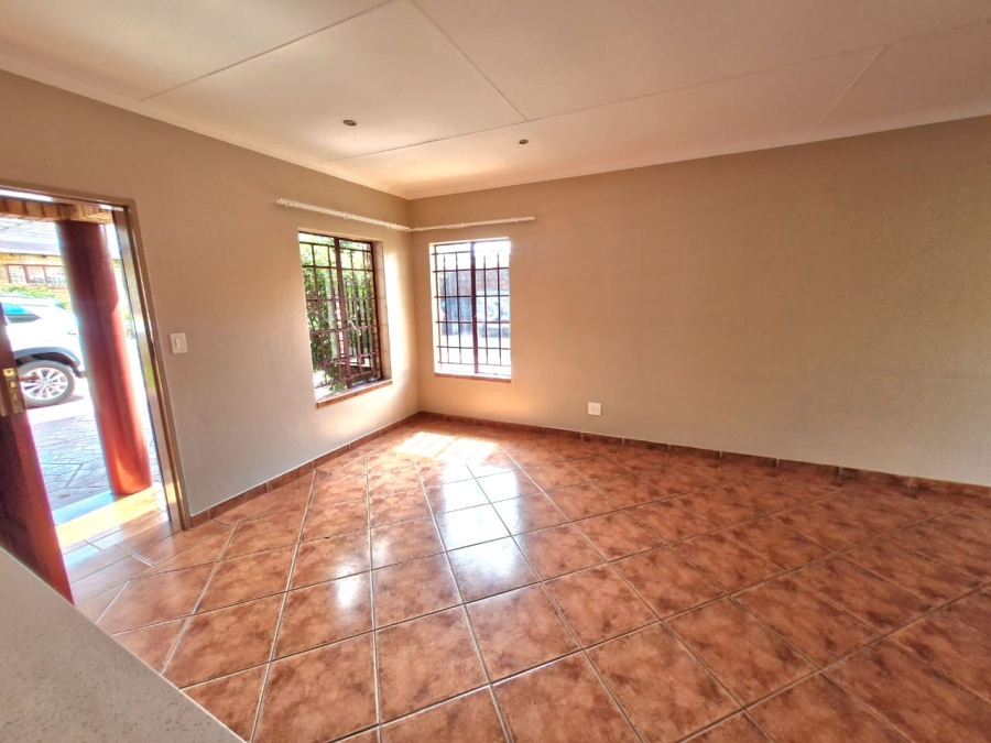 3 Bedroom Property for Sale in Magalieskruin Gauteng