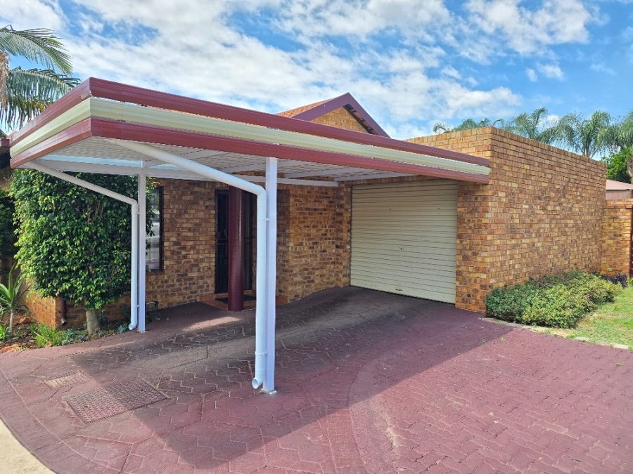 3 Bedroom Property for Sale in Magalieskruin Gauteng