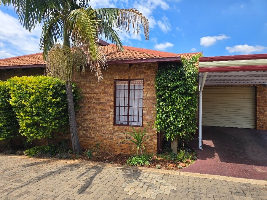 3 Bedroom Property for Sale in Magalieskruin Gauteng
