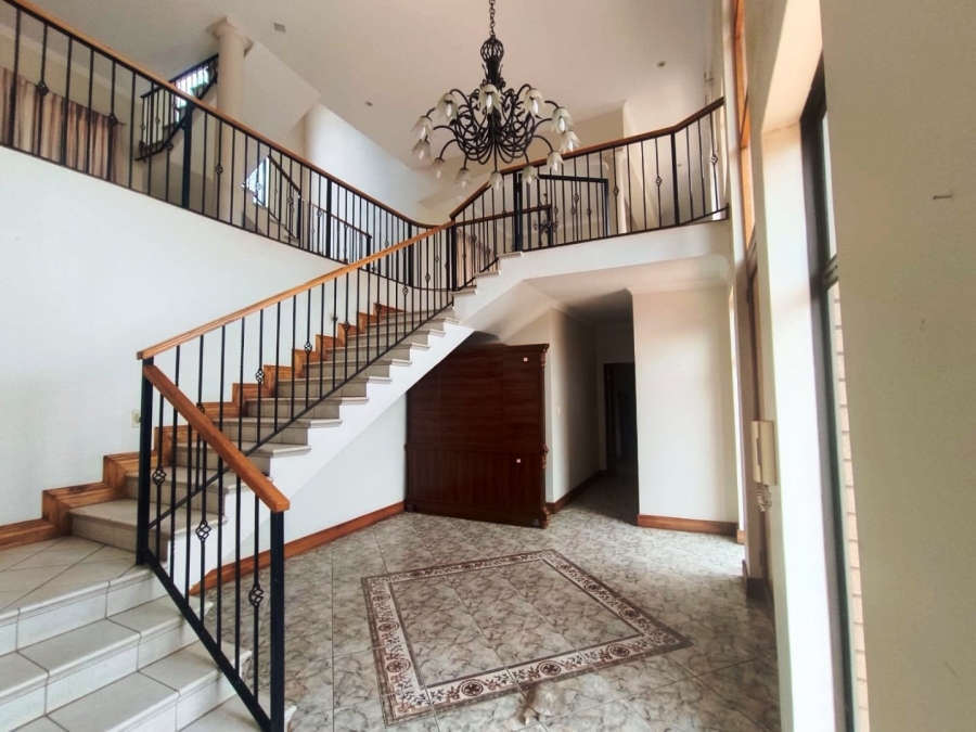 6 Bedroom Property for Sale in Montana Park Gauteng