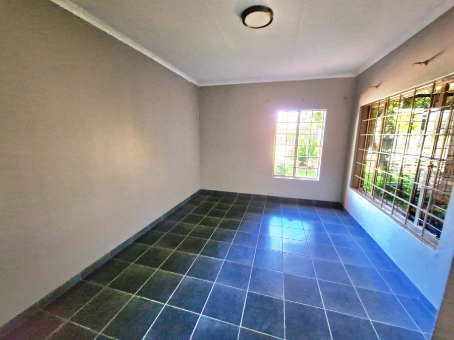3 Bedroom Property for Sale in Sinoville Gauteng