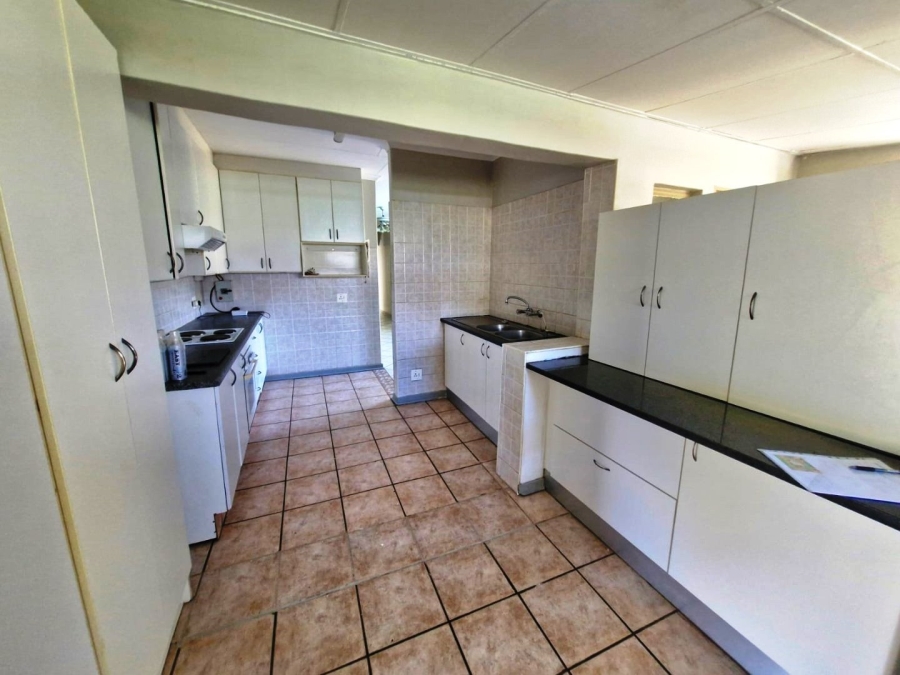 3 Bedroom Property for Sale in Sinoville Gauteng