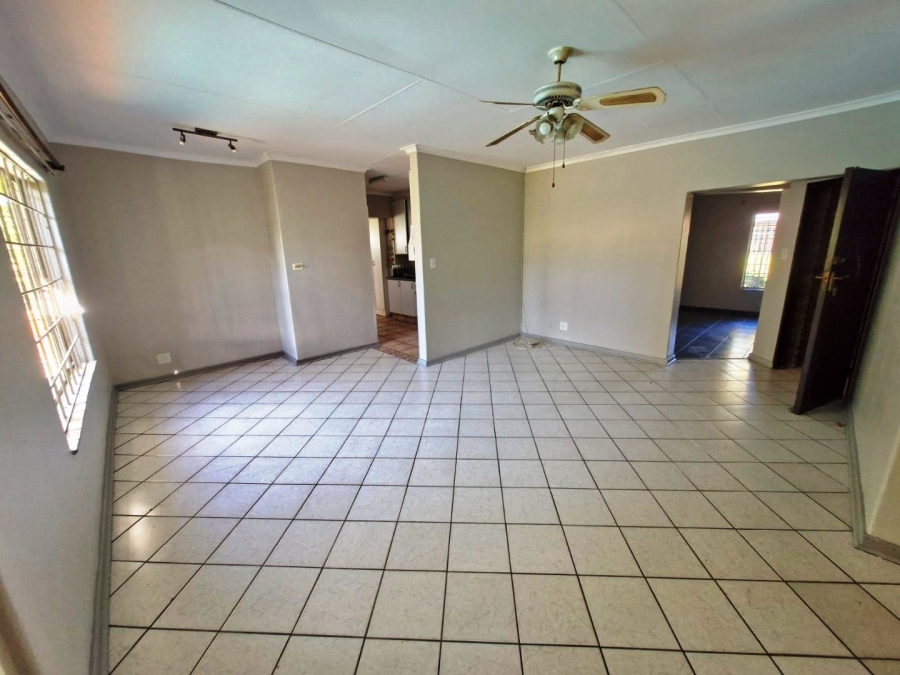 3 Bedroom Property for Sale in Sinoville Gauteng