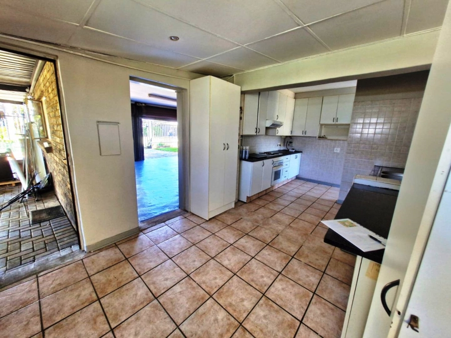 3 Bedroom Property for Sale in Sinoville Gauteng
