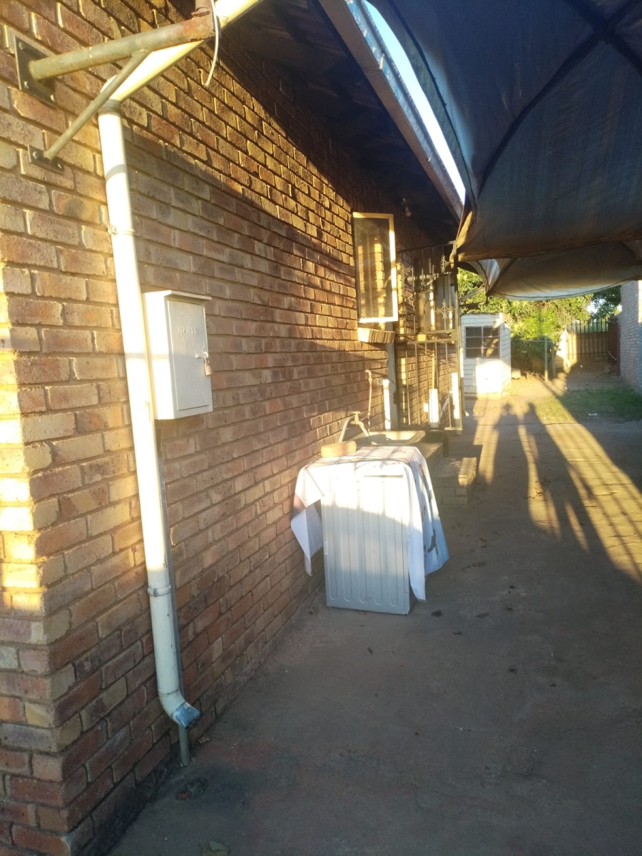 3 Bedroom Property for Sale in Soshanguve XX Gauteng