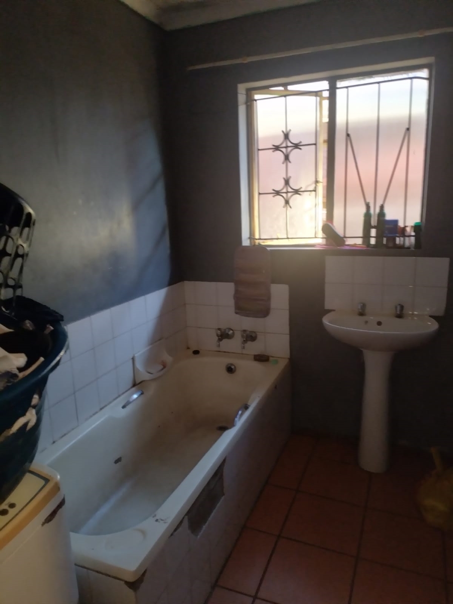 3 Bedroom Property for Sale in Soshanguve XX Gauteng