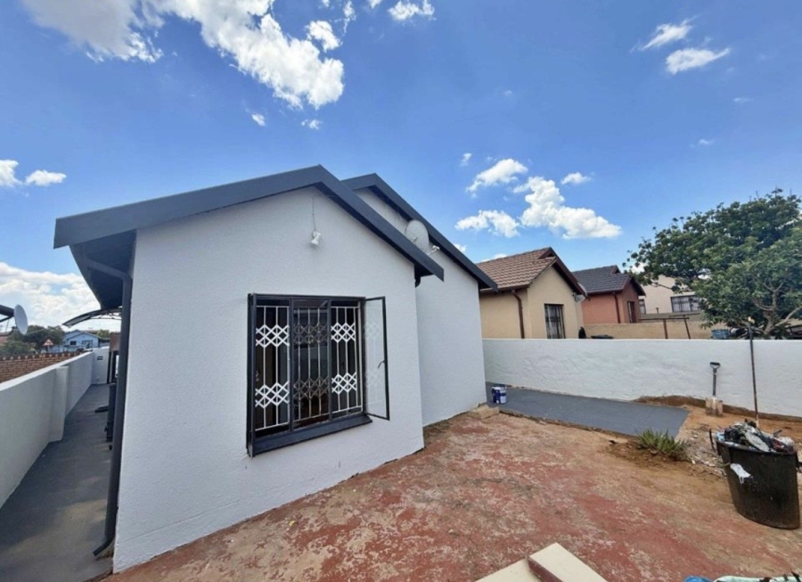 3 Bedroom Property for Sale in Soshanguve VV Gauteng