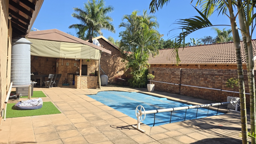 3 Bedroom Property for Sale in Ninapark Gauteng