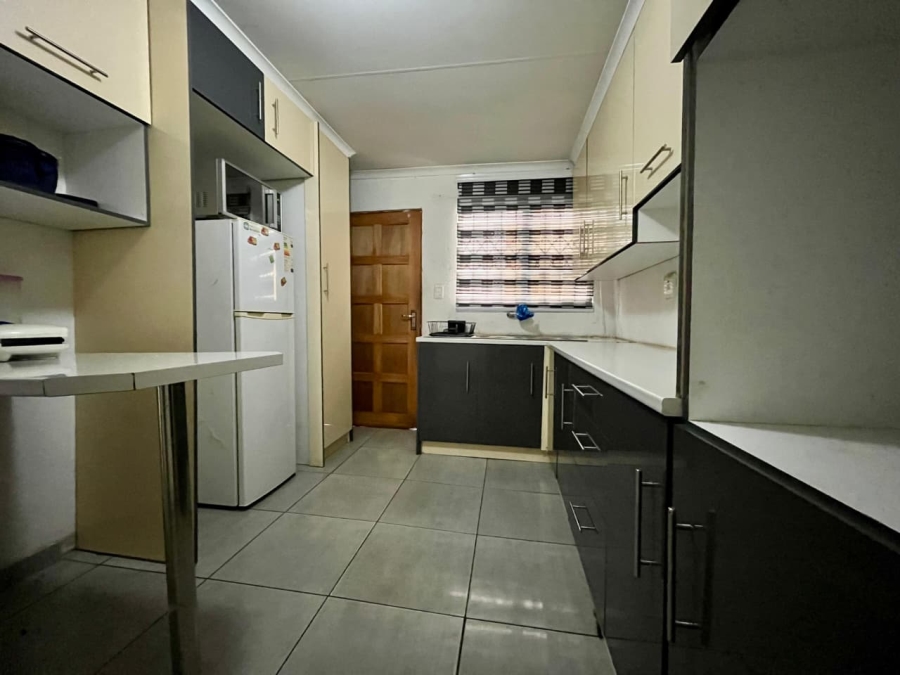 To Let 2 Bedroom Property for Rent in Geluksdal Ext 2 Gauteng