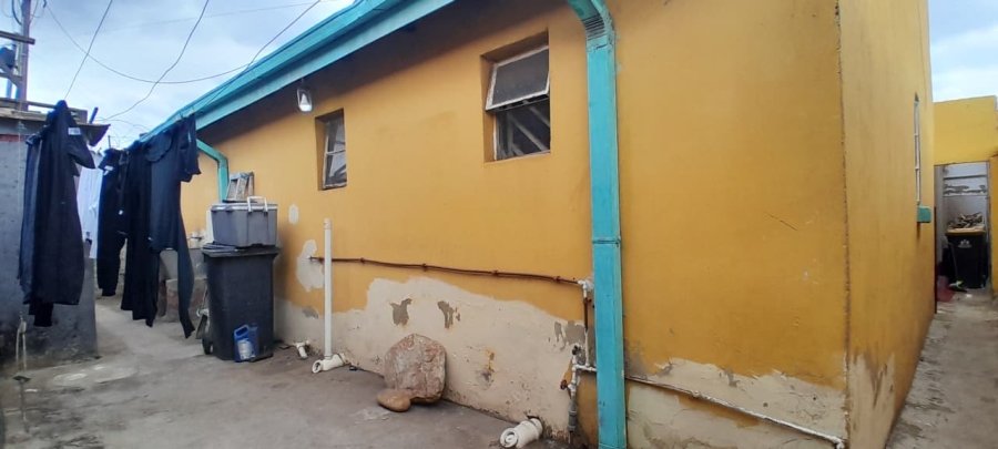 12 Bedroom Property for Sale in Sharpeville Gauteng