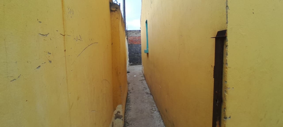12 Bedroom Property for Sale in Sharpeville Gauteng