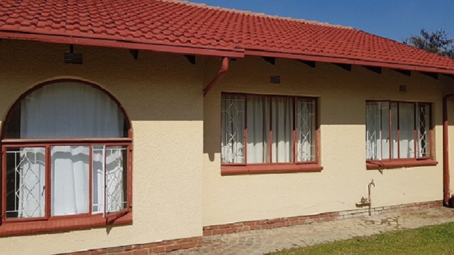 To Let 3 Bedroom Property for Rent in Bromhof Gauteng
