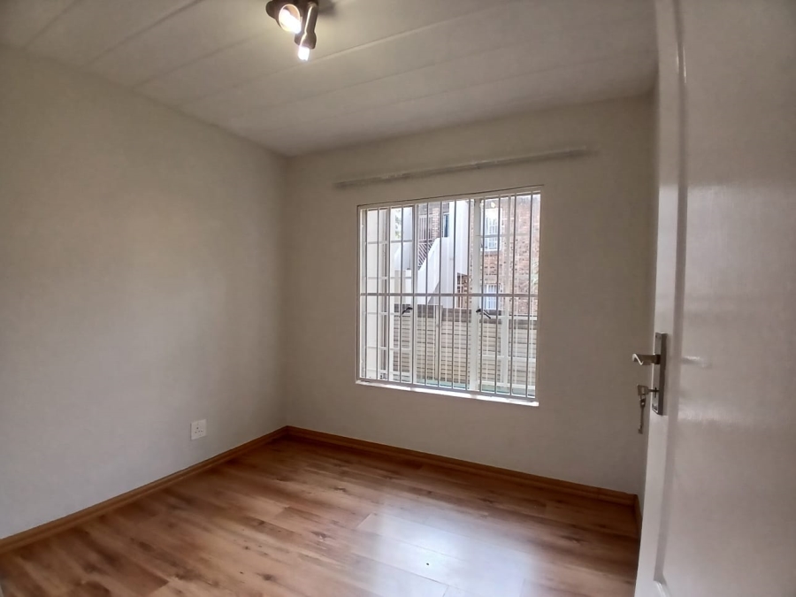 2 Bedroom Property for Sale in Highveld Gauteng