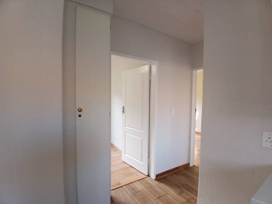 2 Bedroom Property for Sale in Highveld Gauteng