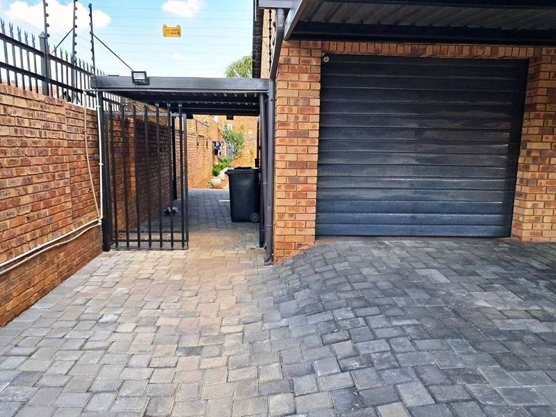 3 Bedroom Property for Sale in Montana Park Gauteng