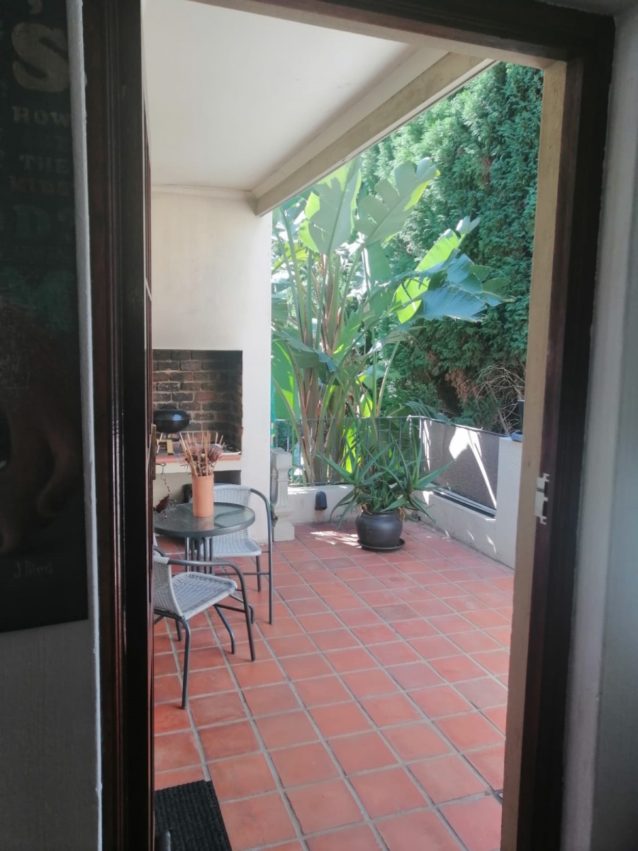 To Let 2 Bedroom Property for Rent in Ferndale Gauteng
