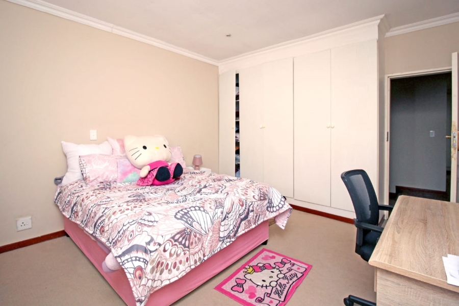To Let 3 Bedroom Property for Rent in Ferndale Gauteng