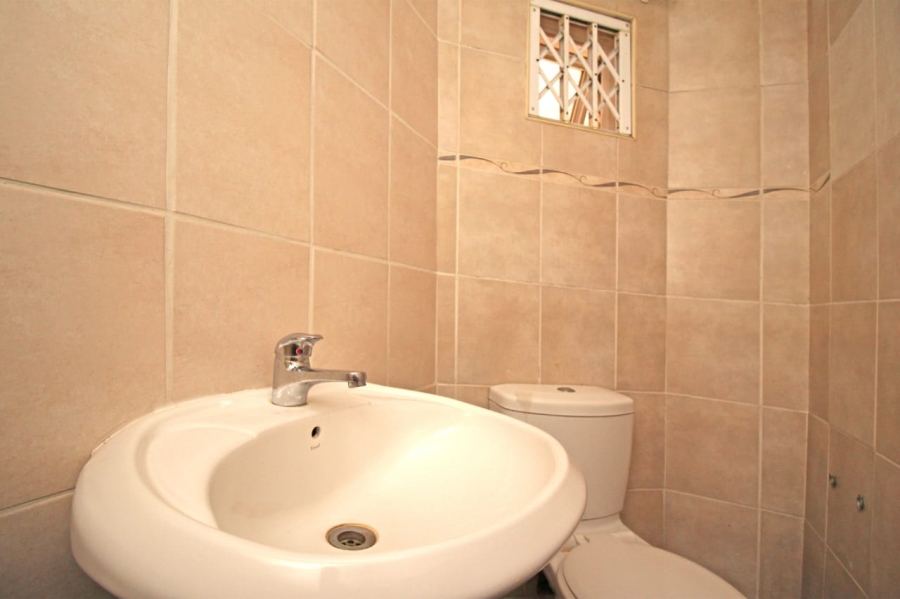 To Let 3 Bedroom Property for Rent in Ferndale Gauteng