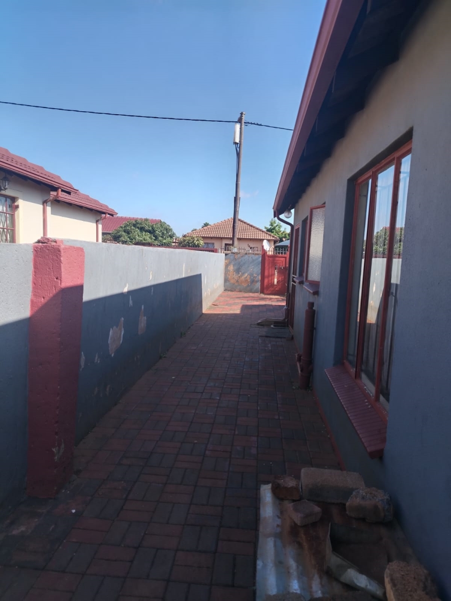 3 Bedroom Property for Sale in Soshanguve B Gauteng