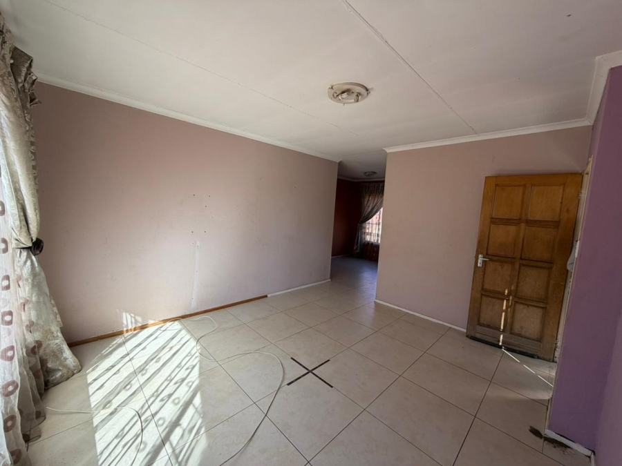 3 Bedroom Property for Sale in Nkwe Estate Gauteng