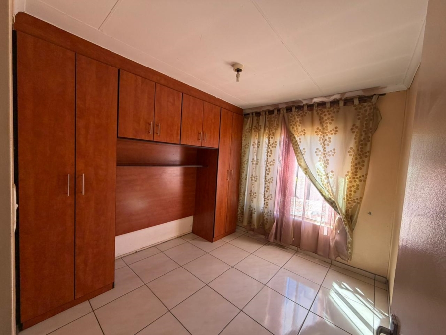 3 Bedroom Property for Sale in Nkwe Estate Gauteng
