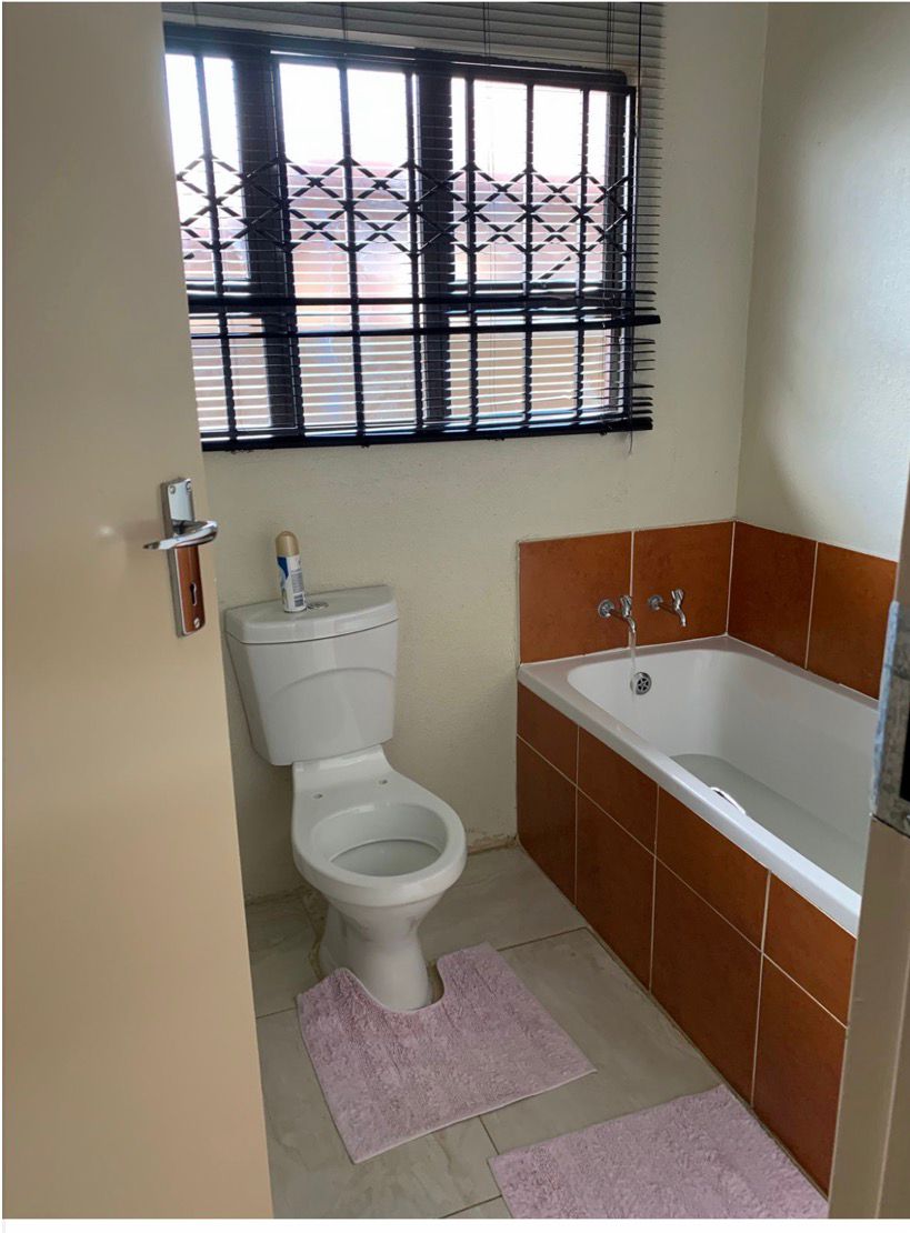 2 Bedroom Property for Sale in Soshanguve East Ext 5 Gauteng