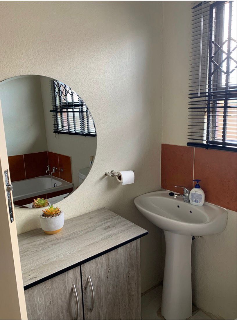 2 Bedroom Property for Sale in Soshanguve East Ext 5 Gauteng