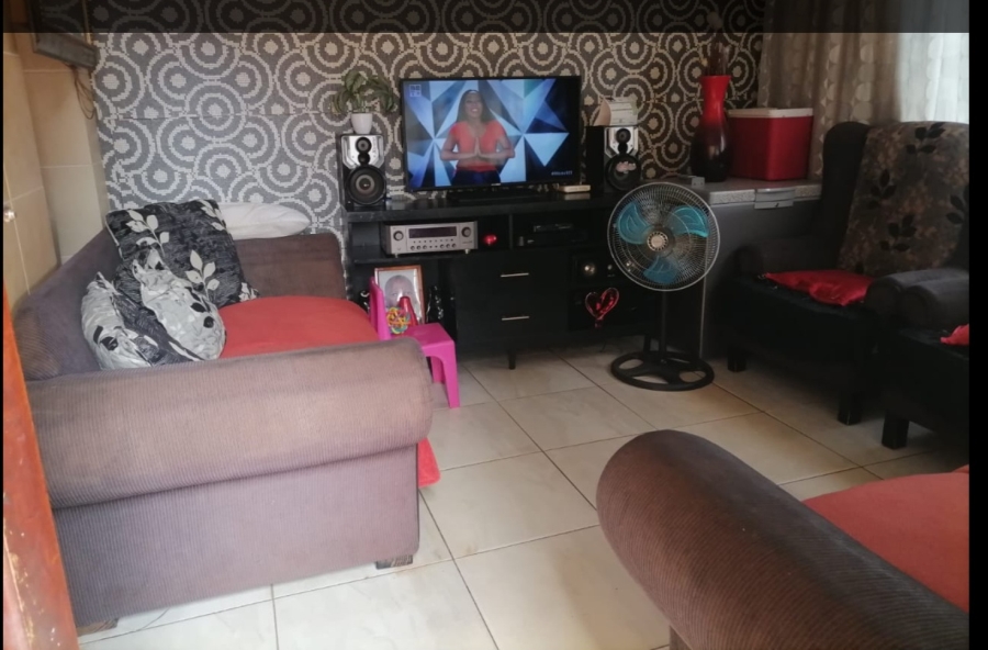 2 Bedroom Property for Sale in Soshanguve XX Gauteng
