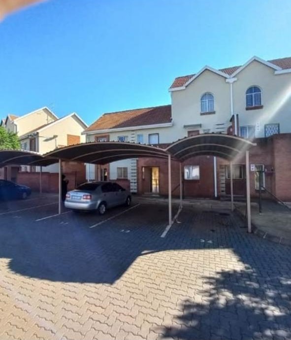 2 Bedroom Property for Sale in The Orchards Ext 9 Gauteng