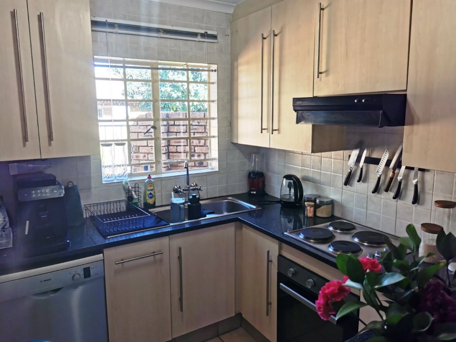 2 Bedroom Property for Sale in Montana Gauteng