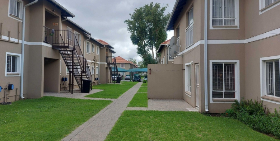 2 Bedroom Property for Sale in Comet Gauteng