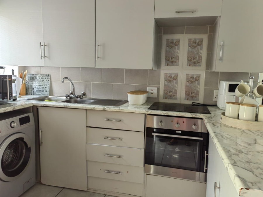 2 Bedroom Property for Sale in Comet Gauteng