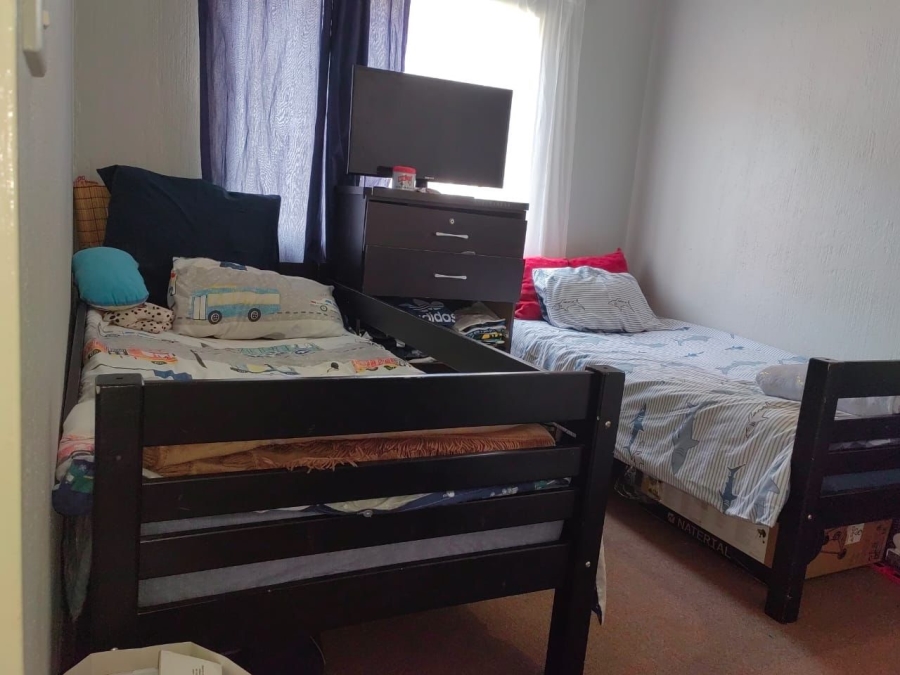 2 Bedroom Property for Sale in Comet Gauteng