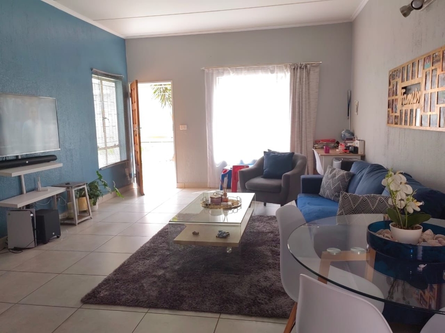 2 Bedroom Property for Sale in Comet Gauteng