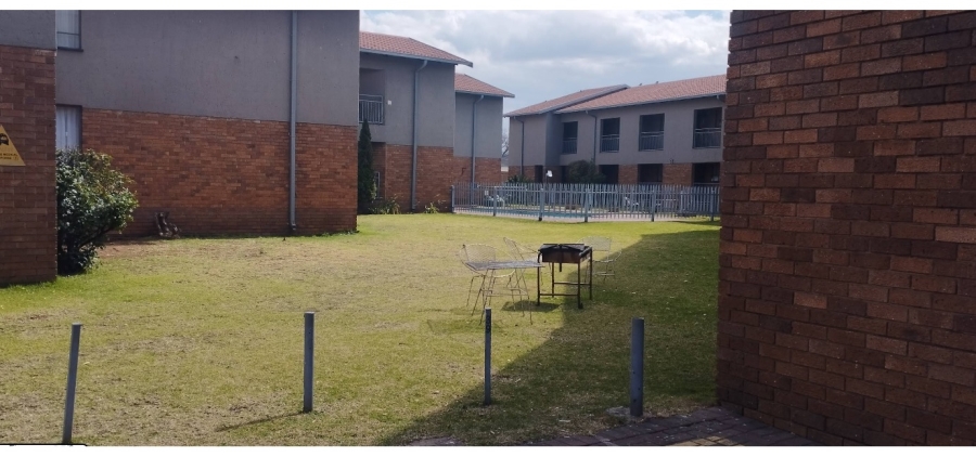 2 Bedroom Property for Sale in Vanderbijlpark CE Gauteng