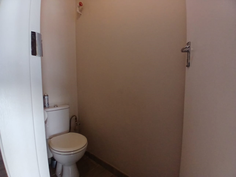 2 Bedroom Property for Sale in Lyttelton Manor Gauteng