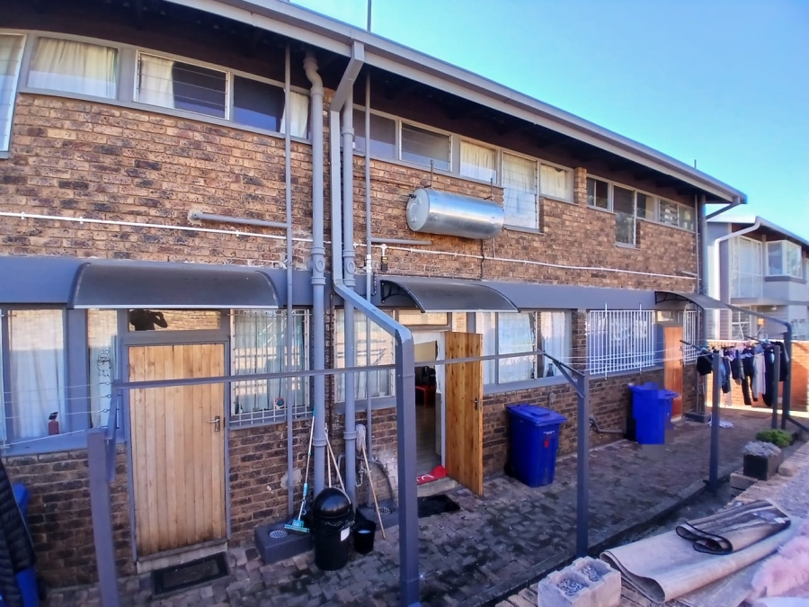 2 Bedroom Property for Sale in Lyttelton Manor Gauteng