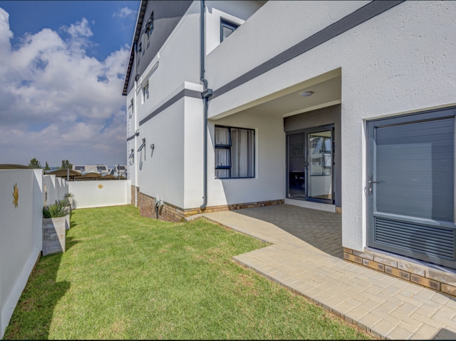 3 Bedroom Property for Sale in Glen Austen Gauteng