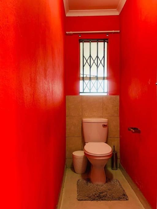 To Let 3 Bedroom Property for Rent in Fleurhof Gauteng