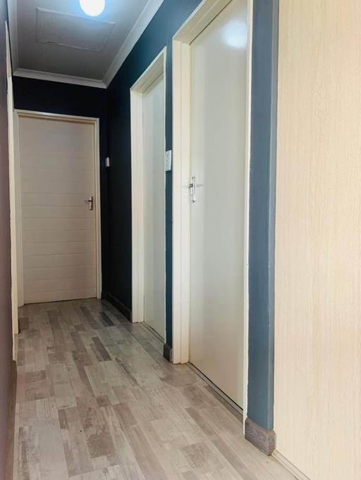 To Let 3 Bedroom Property for Rent in Fleurhof Gauteng