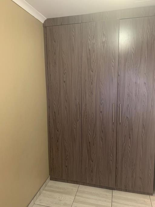 2 Bedroom Property for Sale in Fleurhof Gauteng